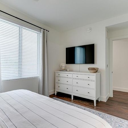 All-New, Waterfront Condo In Downtown Sarasota! Exterior foto
