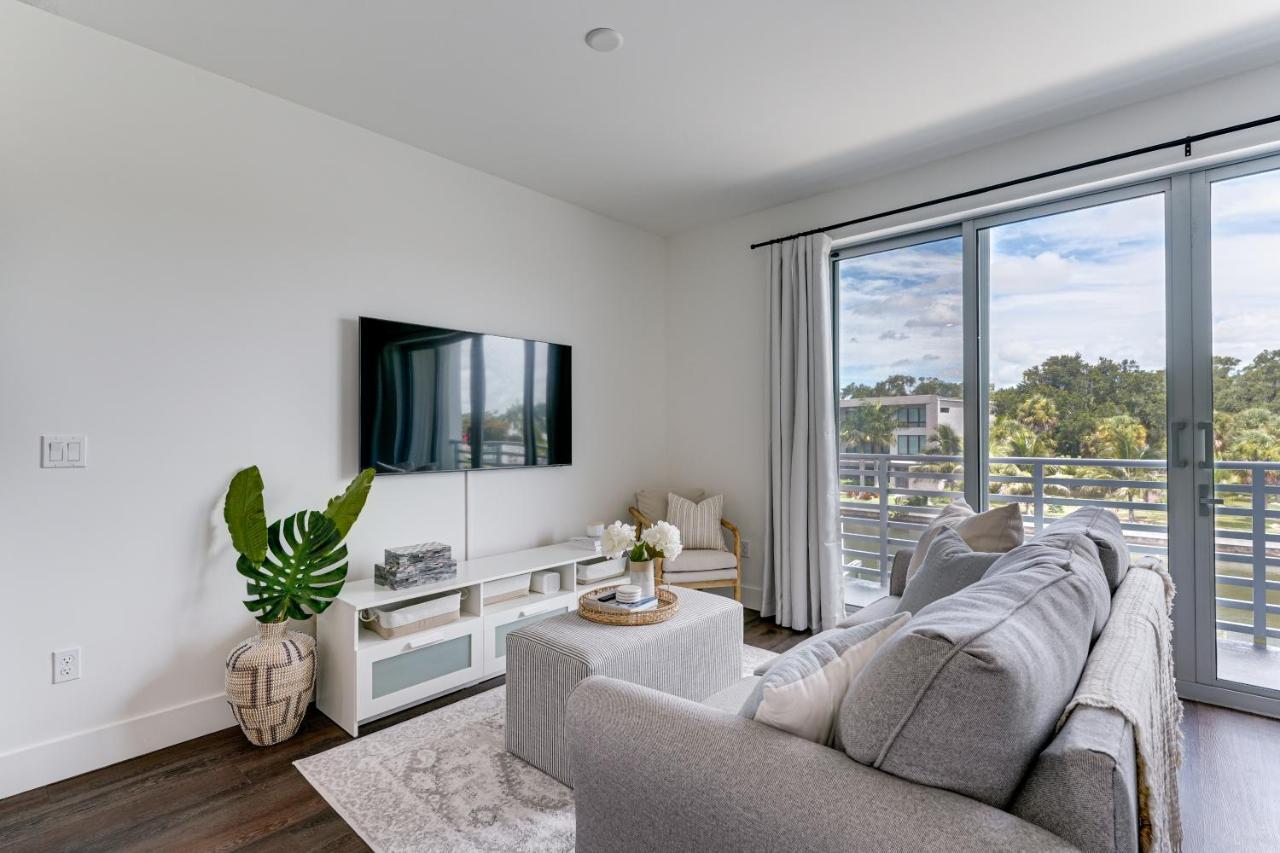 All-New, Waterfront Condo In Downtown Sarasota! Exterior foto