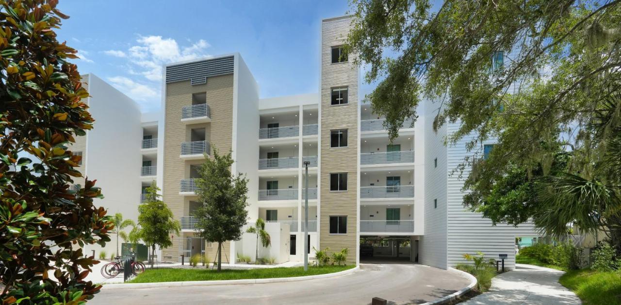 All-New, Waterfront Condo In Downtown Sarasota! Exterior foto