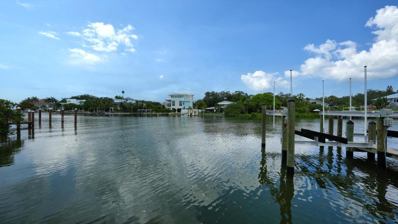 All-New, Waterfront Condo In Downtown Sarasota! Exterior foto